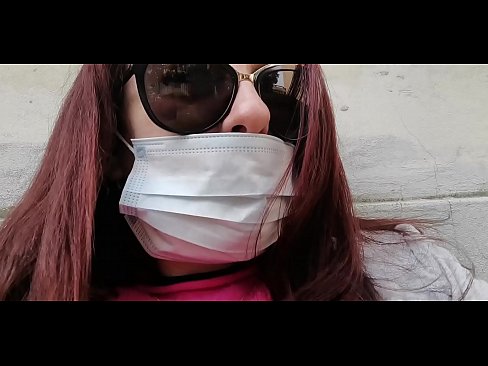 ❤️ Nicoletta yn dial ar ei chymydog ac yn pees yn ei garej (Cwarantîn Eidalaidd Arbennig Covid19) ❤️❌ porno Rwsiaidd wrthon ni ﹏