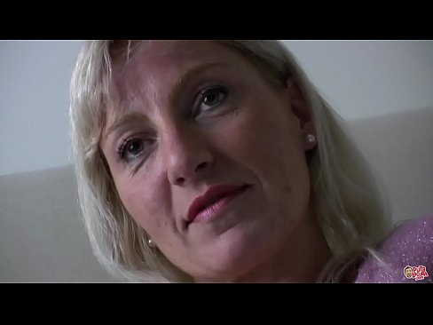 ❤️ Ystyr geiriau: Y fam rydym i gyd fucked ... Arglwyddes, yn ymddwyn eich hun! ❤️❌ porno Rwsiaidd wrthon ni ﹏